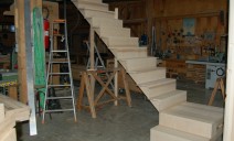 escalier droit palier quart de tour atelier